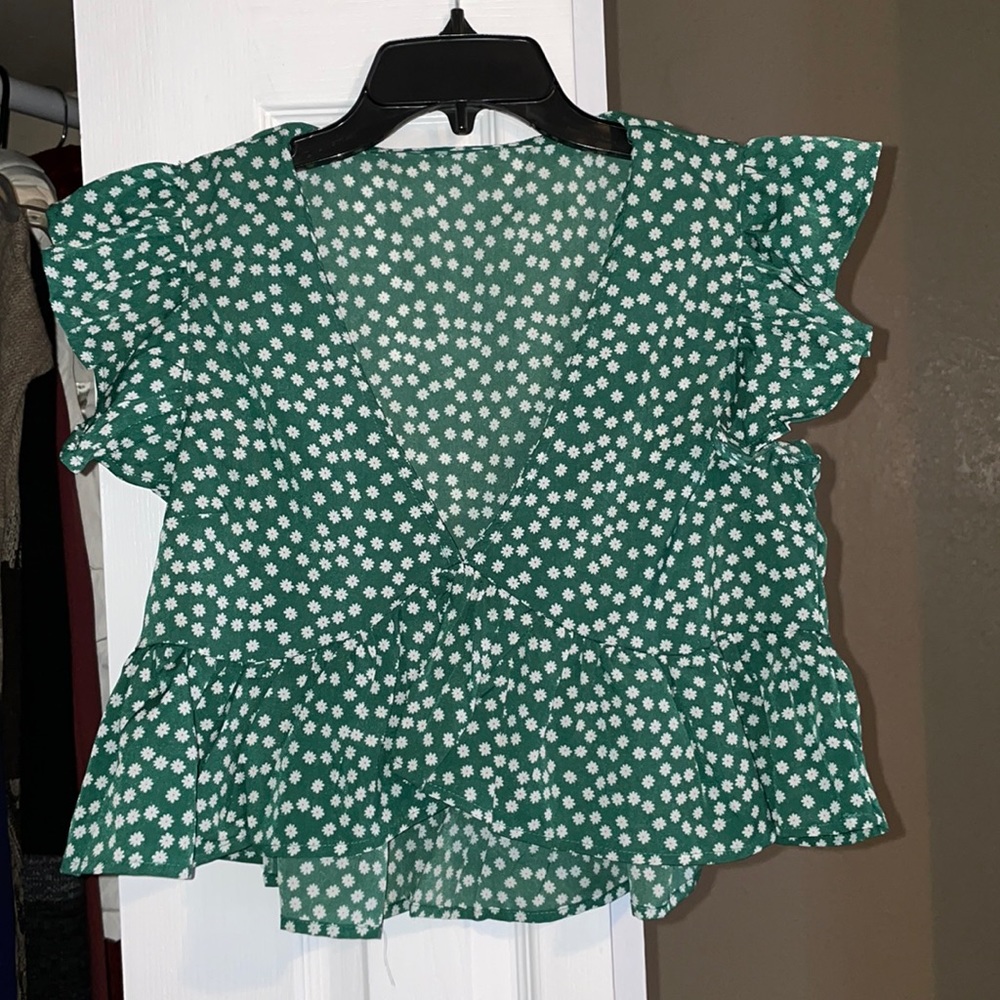 Shein green flower flowy short sleeve top